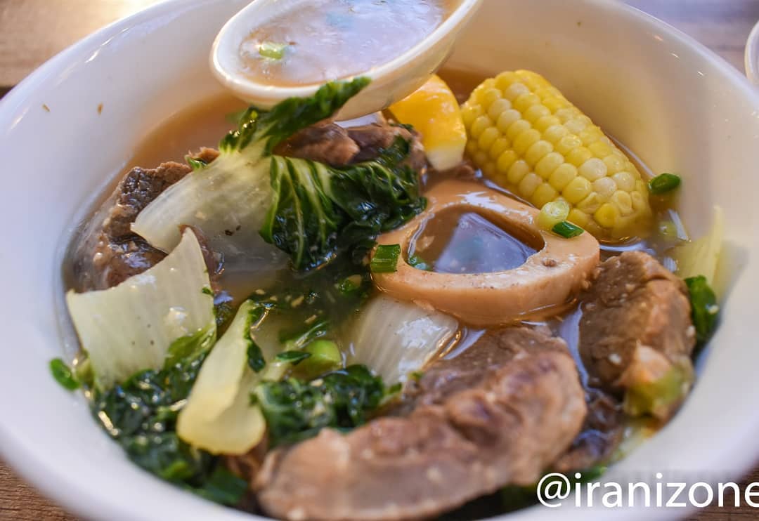 وینترلیشس در رستوران کازامانیلا تورنتو