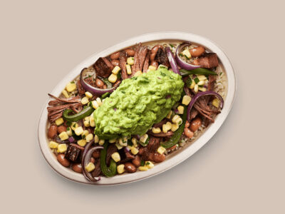 رستوران مکزیکی چیپوتل در تورنتو کانادا