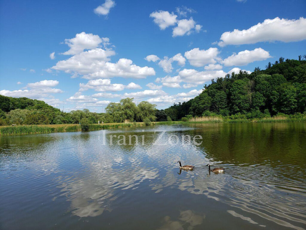 پارک Earl Bales Park در تورنتو کانادا