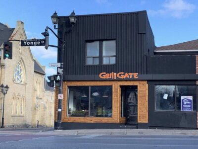 رستوران ایرانی گریل گیت در تورنتو کانادا