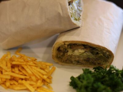 رستوران ایرانی ساندویچ جازمین در تورنتو کانادا