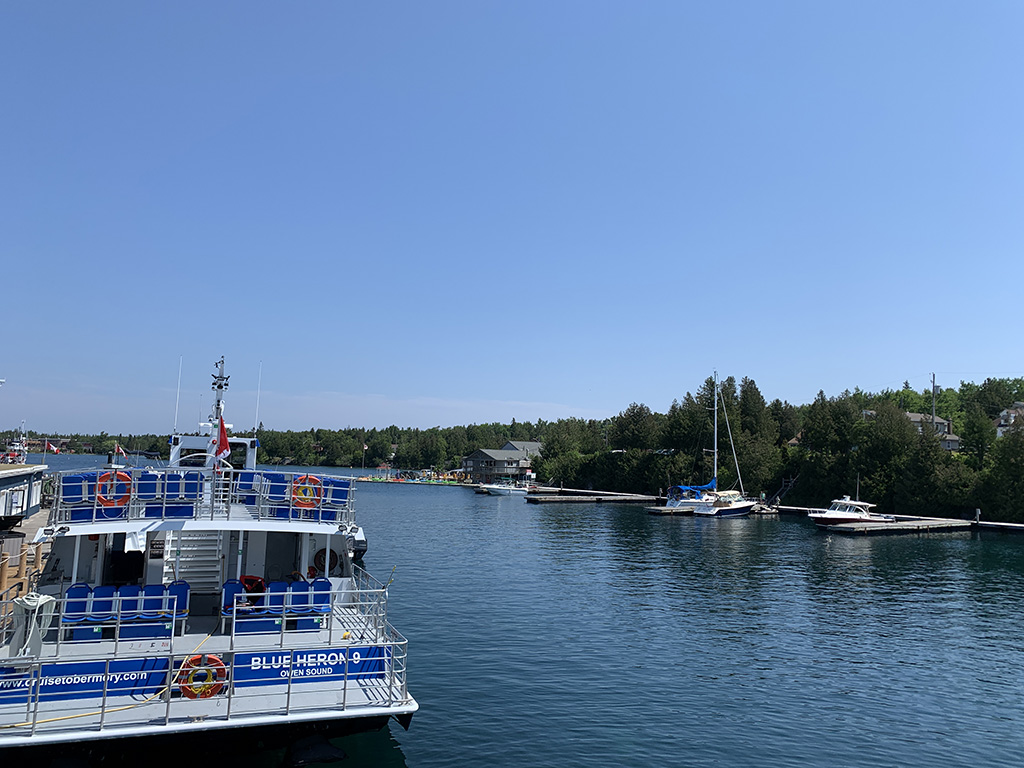 جزیرهی فلاورپات در استان آنتاریو کانادا