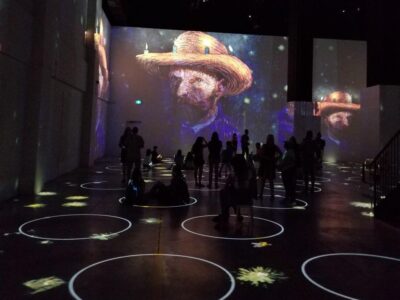 نمایشگاه آثار ون گوگ در تورنتو کانادا