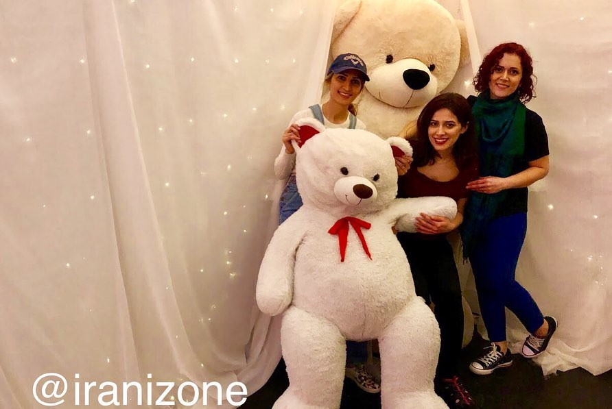 تفریح و عکاسی در هایدسیک پاپآپ تورنتو کانادا