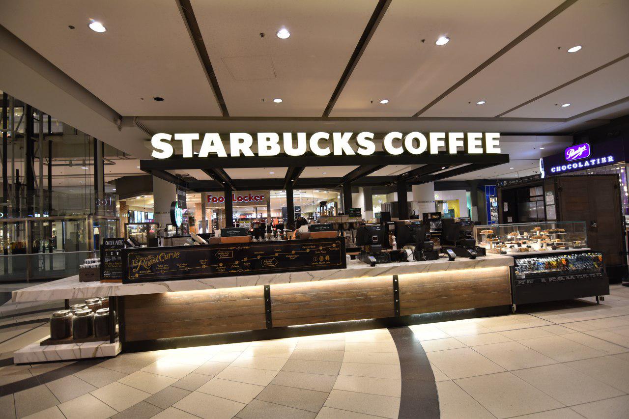کافهی استار باکس در فودکورت ریجتری نچرال مارکت در تورنتو کانادا