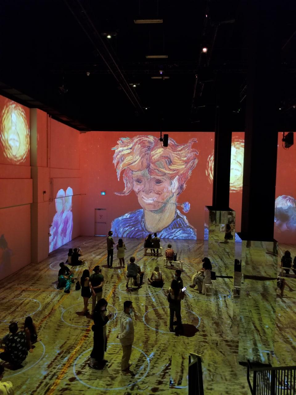 نمایشگاه آثار ون گوگ در تورنتو کانادا