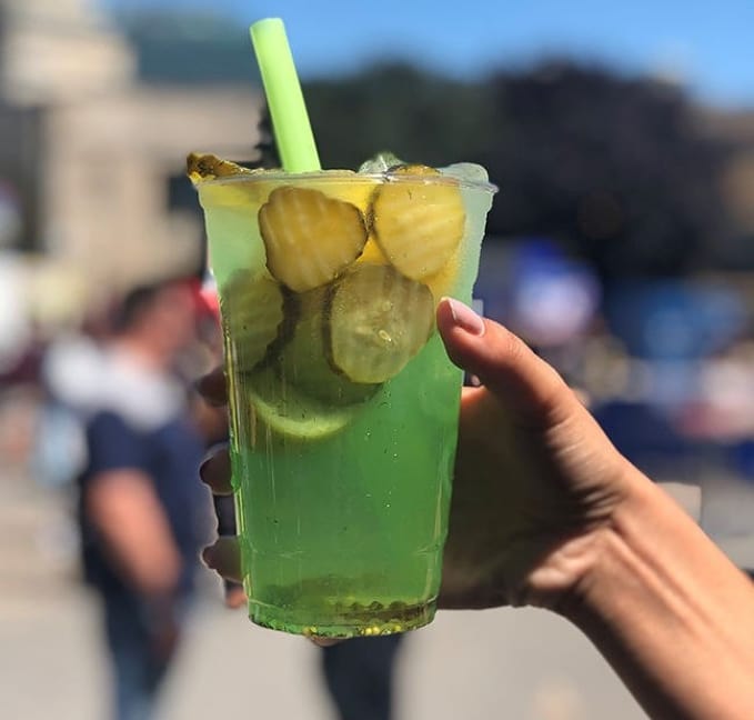 غرفههای غذا در نمایشگاه ملی کانادا در تورنتو