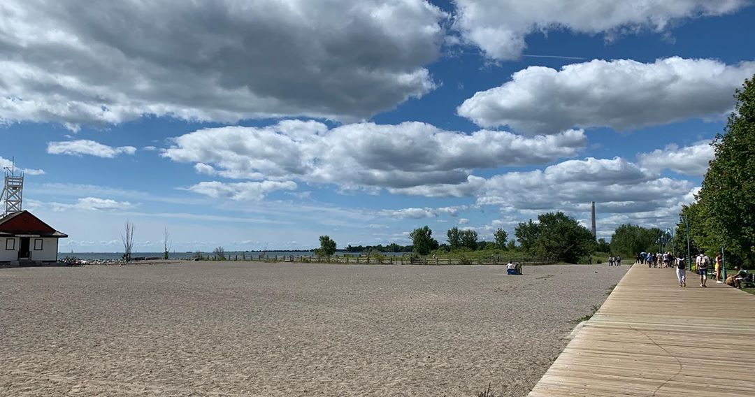 ساحل وودباین در تورنتو کانادا