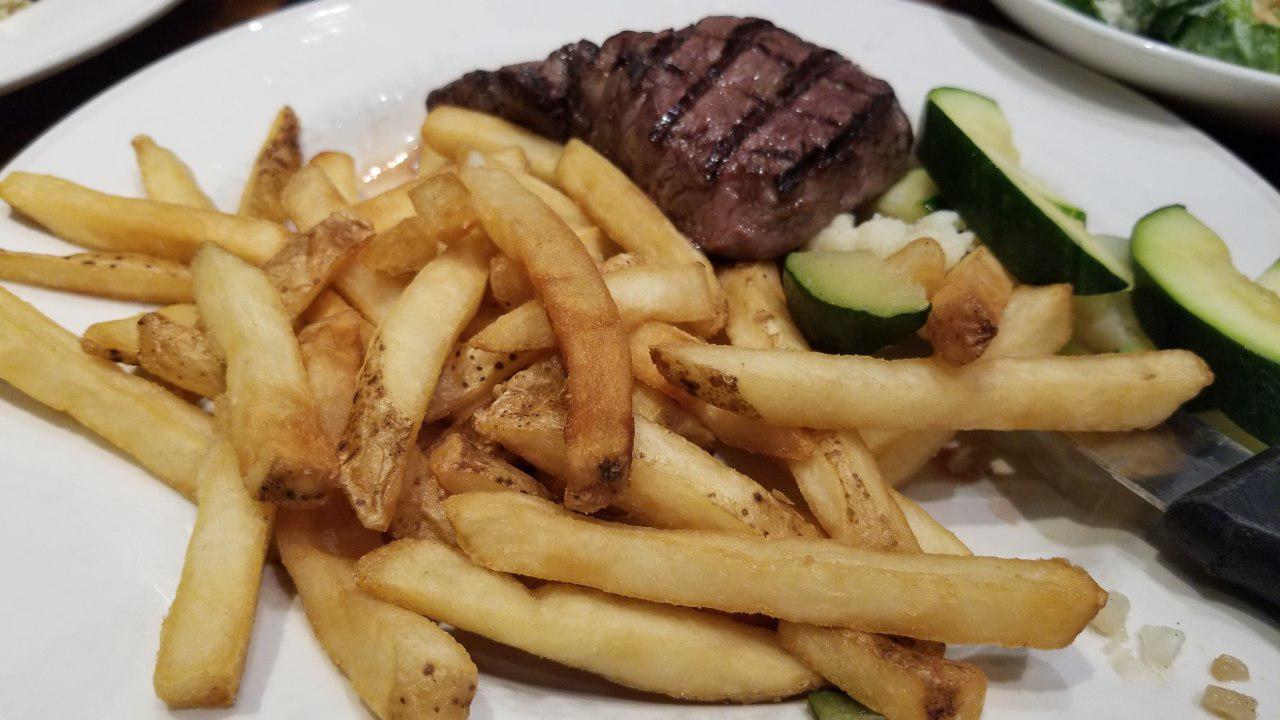 رستوران فرانسوی پیکل برل در تورنتو کانادا